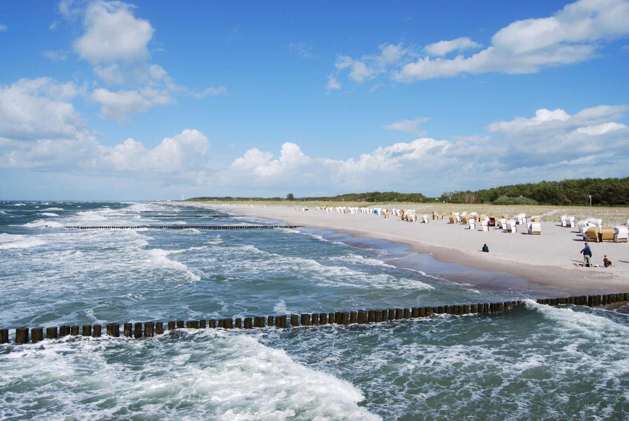 Bungalow Bei Warnemuende Elmenhorst/Lichtenhagen Buitenkant foto